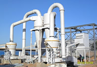 高壓磨生產(chǎn)現(xiàn)場